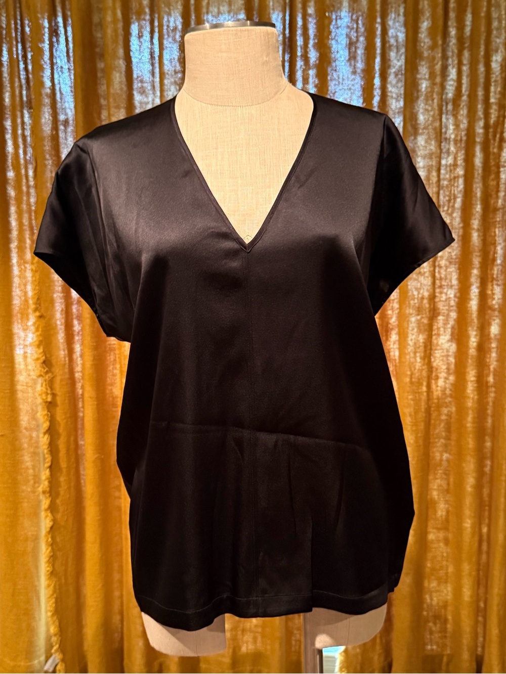 Eileen Fisher Black Satin V-Neck Short Sleeve Blouse